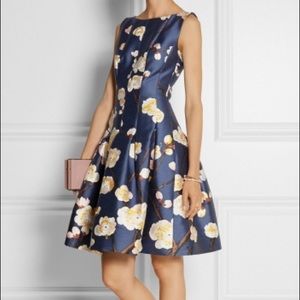Oscar de la Renta Dress